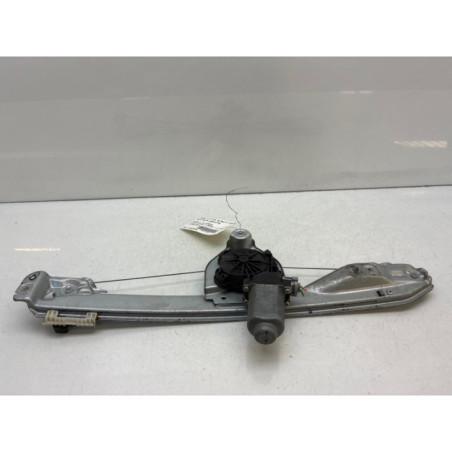 Leve vitre electrique arriere gauche RENAULT CLIO 3 Photo n°1