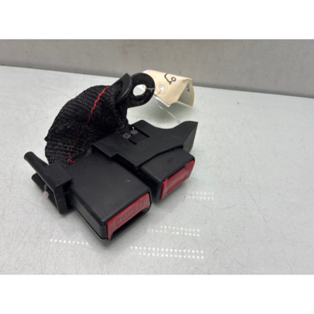 Attache ceinture arriere droit RENAULT CLIO 3 Photo n°1