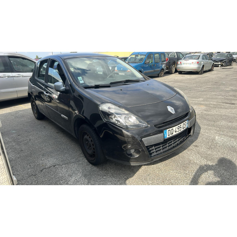 Attache ceinture arriere droit RENAULT CLIO 3 Photo n°11