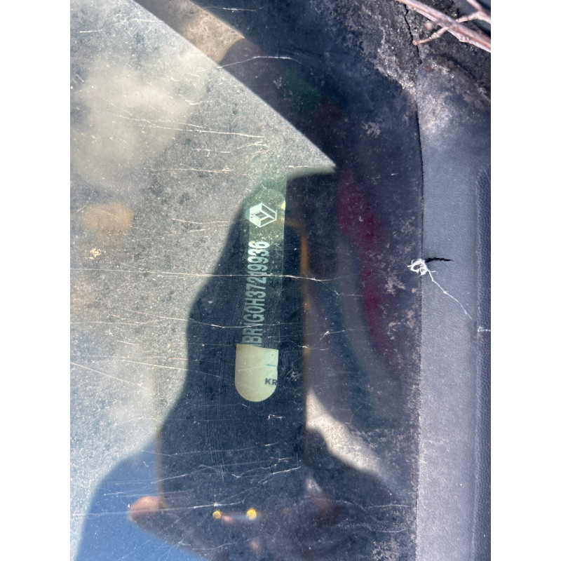 Bras essuie glace arriere RENAULT CLIO 3 Photo n°9