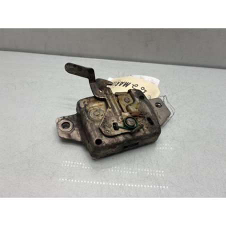 Fermeture de capot RENAULT CLIO 3 Photo n°1