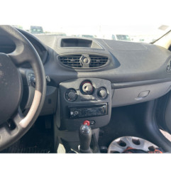 Fermeture de capot RENAULT CLIO 3