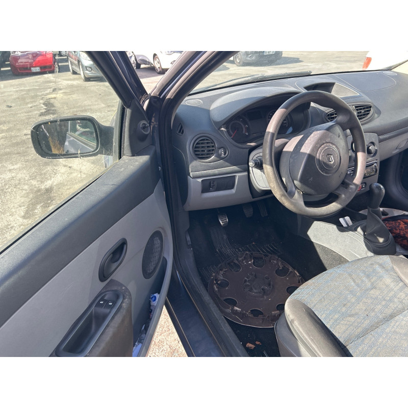 Fermeture de capot RENAULT CLIO 3 Photo n°13