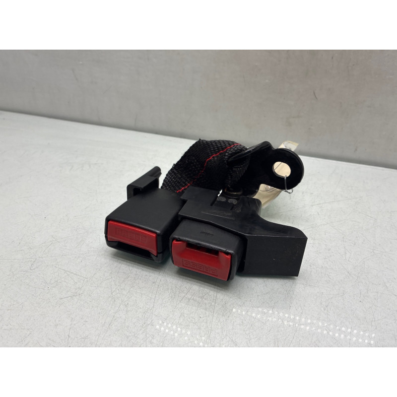 Attache ceinture arriere droit RENAULT CLIO 3 Photo n°3