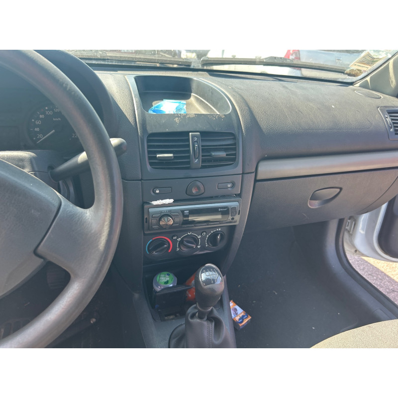 Leve vitre electrique avant gauche RENAULT CLIO 2 Photo n°14