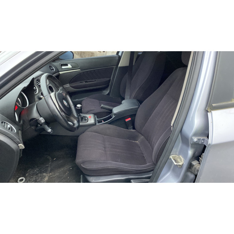 Poignee porte avant droit ALFA ROMEO 159 Photo n°17