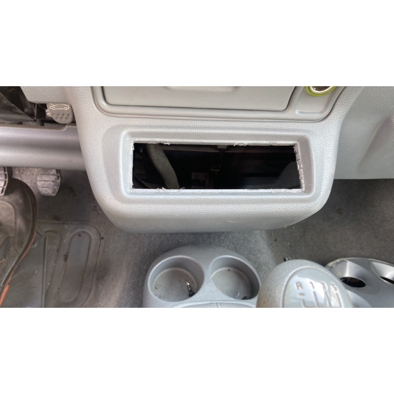Leve vitre electrique avant gauche RENAULT TWINGO 1 Photo n°8
