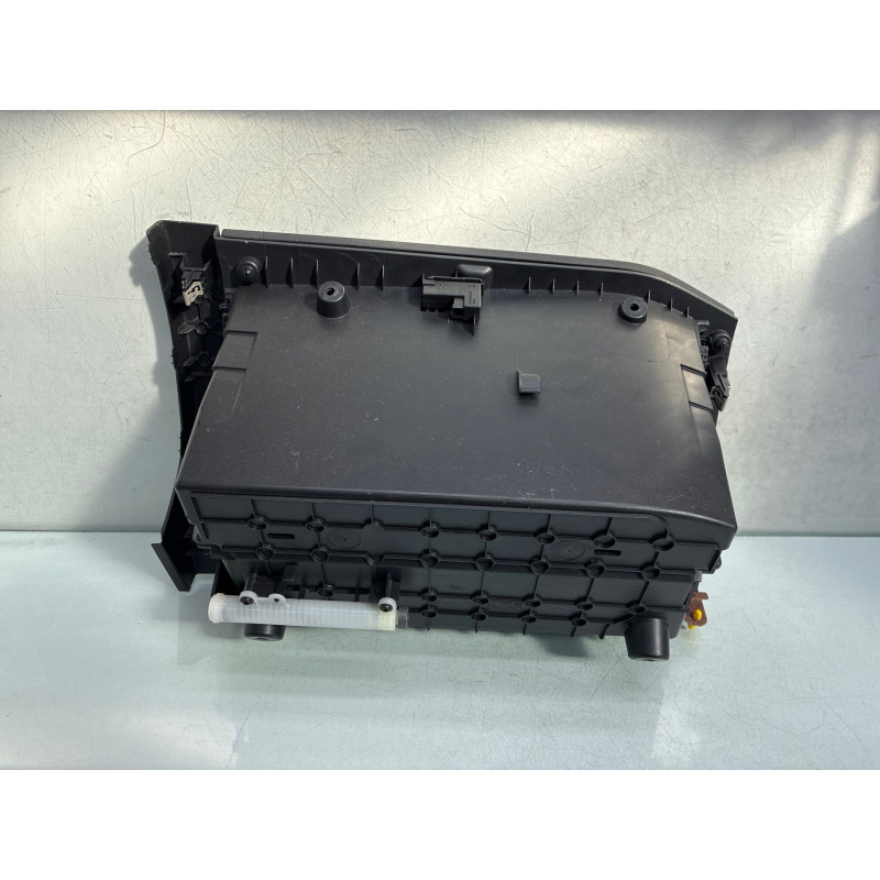 Boite a gants FORD FOCUS 4 Photo n°1