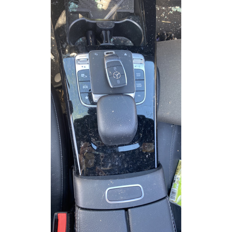 MERCEDES CLASSE A 177 PHASE 2 200 1.3i - 16V TURBO HYBRID Photo n°17