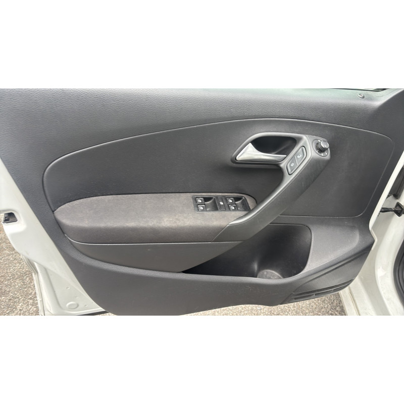 Serrure arriere gauche VOLKSWAGEN POLO 5 Photo n°20
