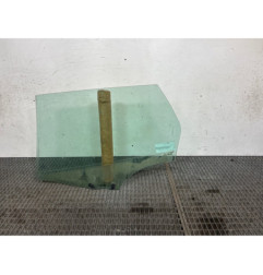 Vitre arriere droit PEUGEOT 407