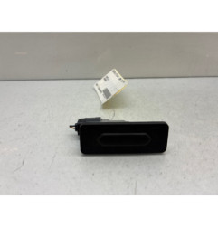 Bouton de coffre DACIA DUSTER 2
