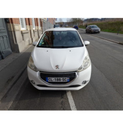 Leve vitre electrique avant gauche PEUGEOT 208 1