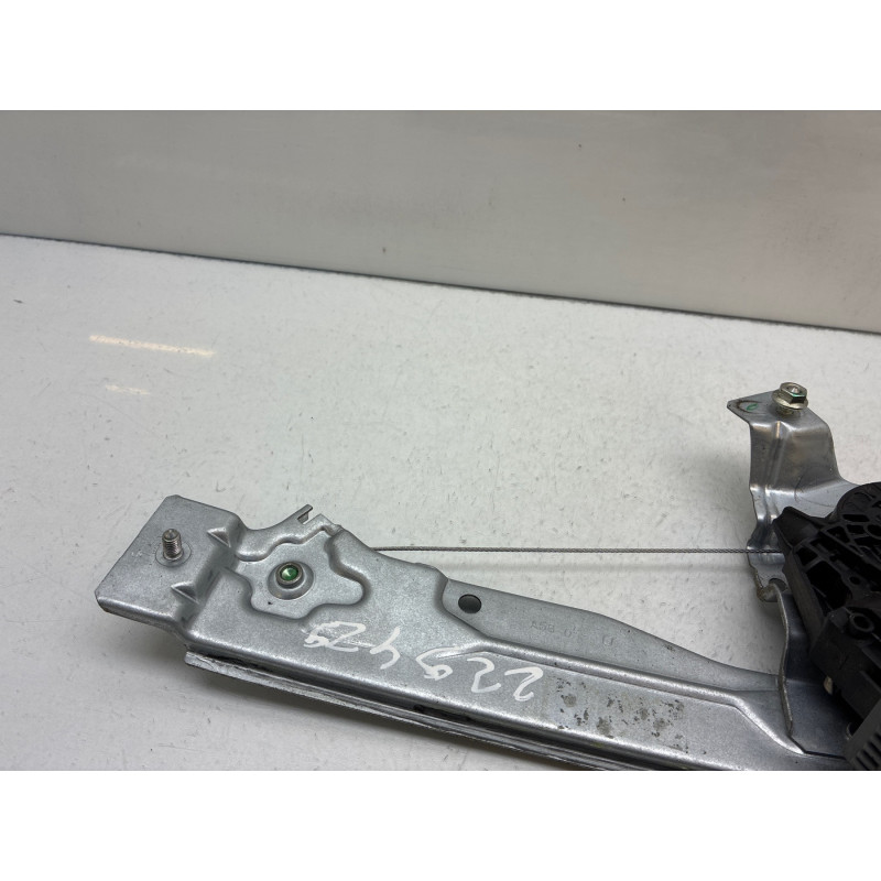 Leve vitre electrique arriere gauche CITROEN C3 PICASSO Photo n°3