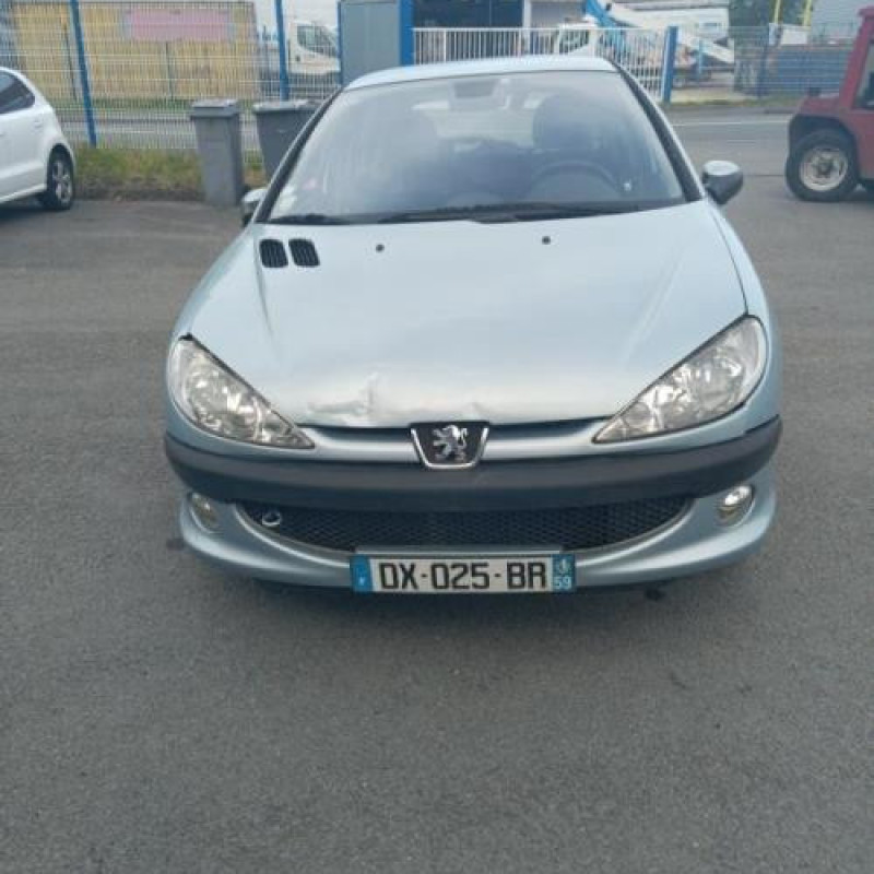 Boite de vitesses PEUGEOT 206 Photo n°1