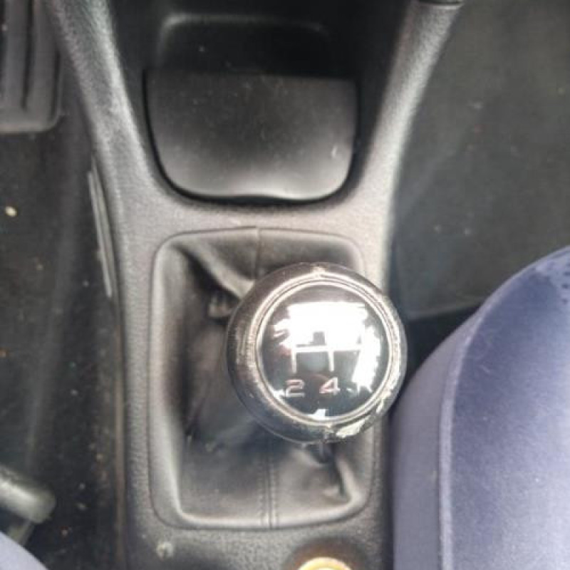 Boite de vitesses PEUGEOT 206 Photo n°8