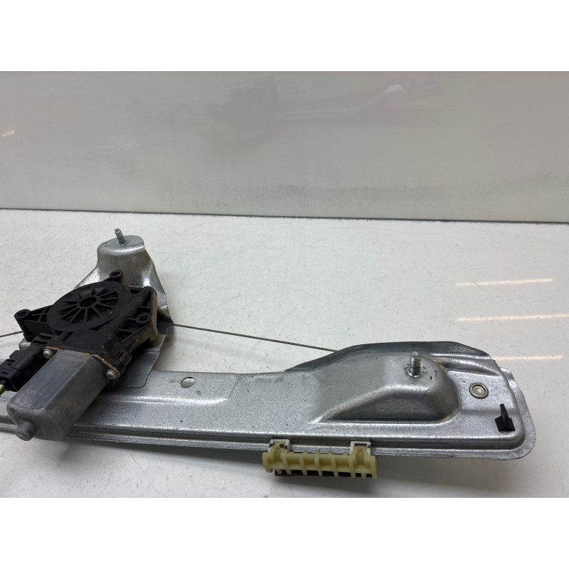 Leve vitre electrique arriere droit DACIA DUSTER 2 Photo n°3