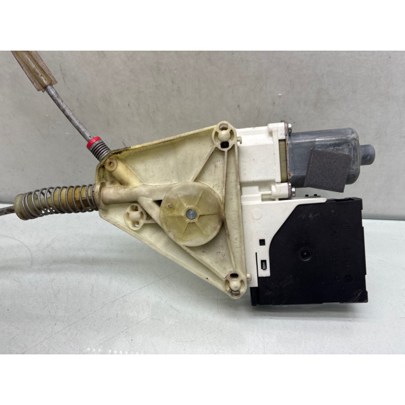 Leve vitre electrique avant gauche AUDI A3 2 Photo n°5
