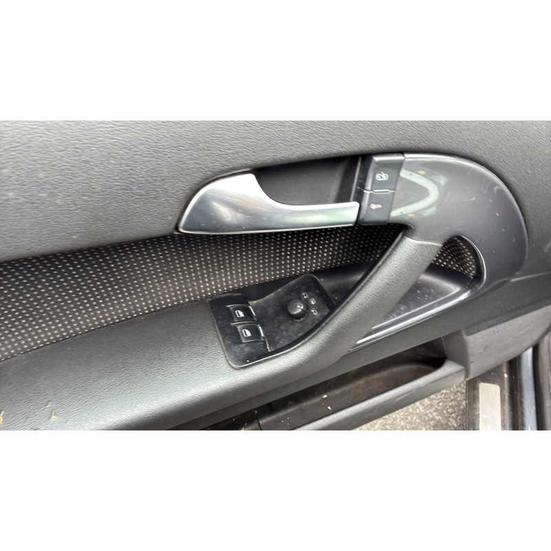 Leve vitre electrique avant gauche AUDI A3 2 Photo n°18