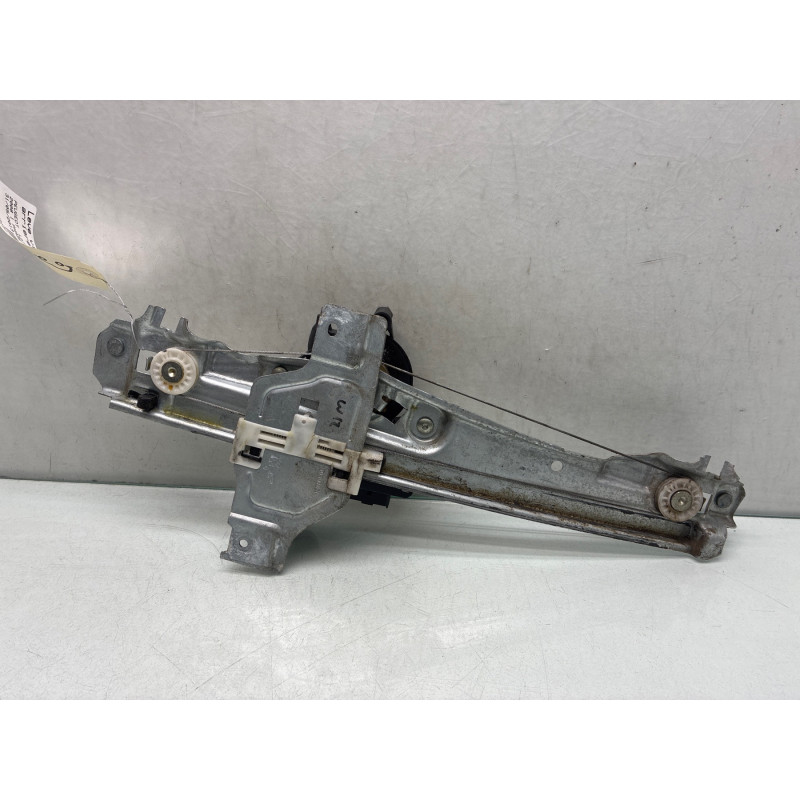 Leve vitre electrique arriere droit PEUGEOT 2008 1 Photo n°3