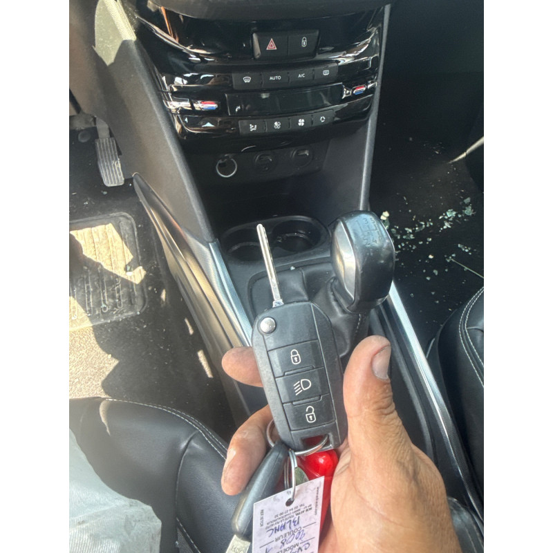 Leve vitre electrique arriere droit PEUGEOT 2008 1 Photo n°6