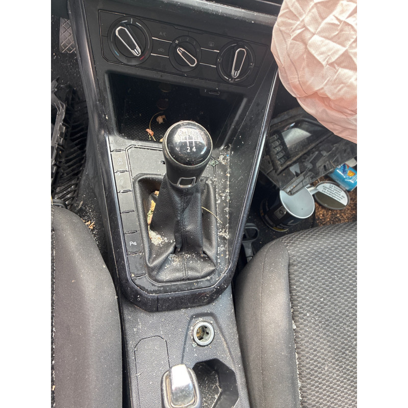 Boite a gants VOLKSWAGEN POLO 6 Photo n°18