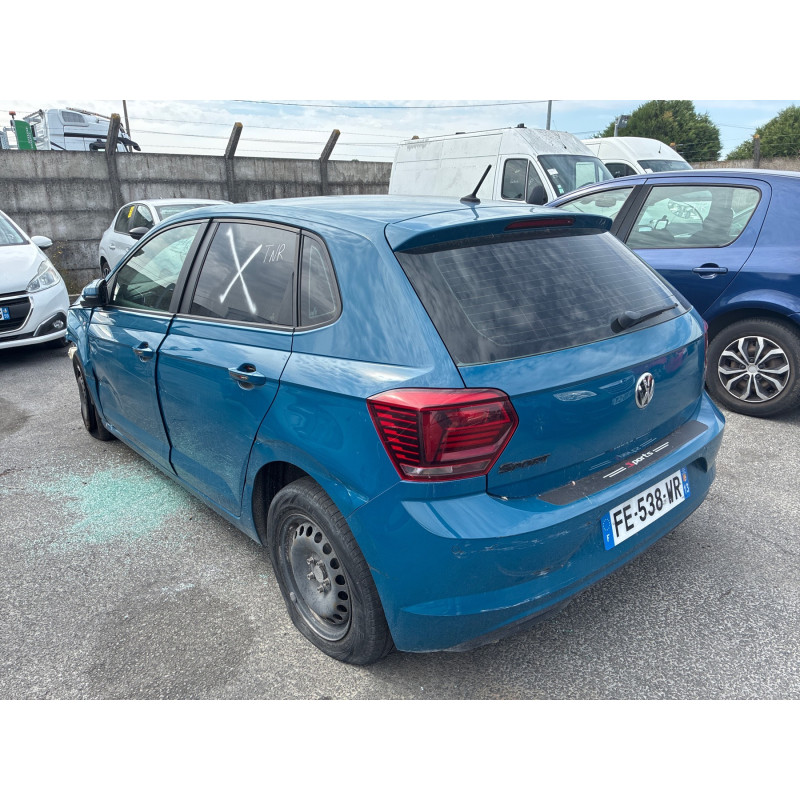 Feu arriere stop central VOLKSWAGEN POLO 6 Photo n°4