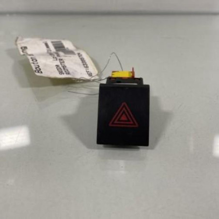 Bouton de warning SKODA ROOMSTER Photo n°1