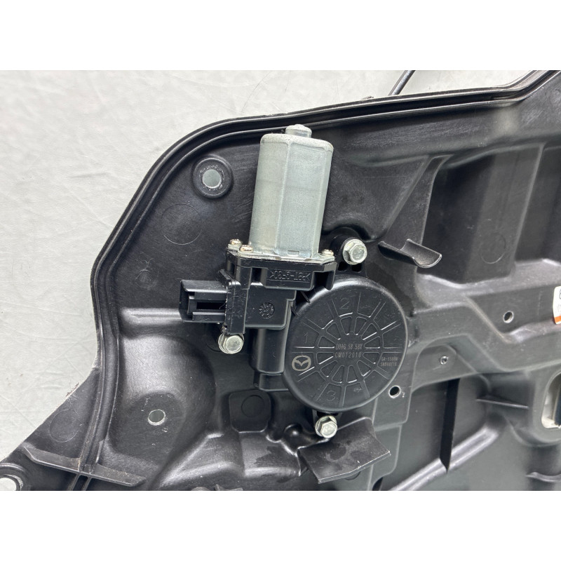 Leve vitre electrique avant droit MAZDA 2 2 Photo n°4