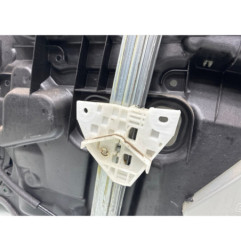 Leve vitre electrique avant gauche MAZDA 2 2