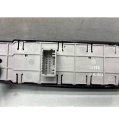 Interrupteur de leve vitre avant gauche RENAULT SCENIC 3