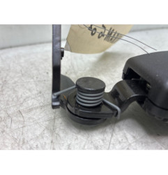 Attache ceinture arriere gauche PEUGEOT 2008 1