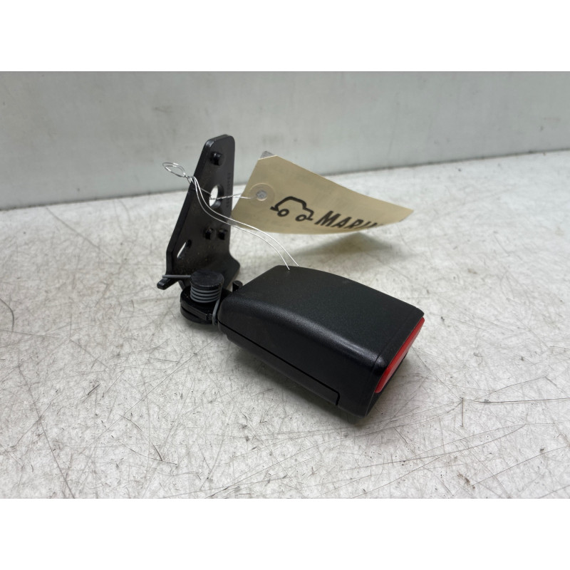 Attache ceinture arriere gauche PEUGEOT 2008 1 Photo n°4