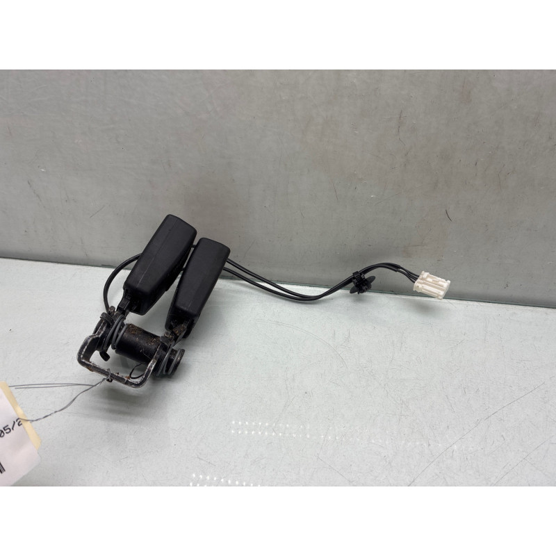 Attache ceinture arriere droit PEUGEOT 308 2 Photo n°3
