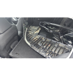 Attache ceinture arriere droit PEUGEOT 308 2