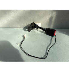 Attache ceinture arriere gauche PEUGEOT 3008 1 Photo n°1
