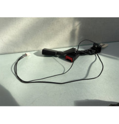 Attache ceinture arriere droit PEUGEOT 3008 1