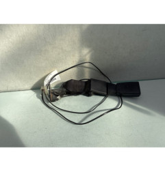 Attache ceinture arriere droit PEUGEOT 3008 1