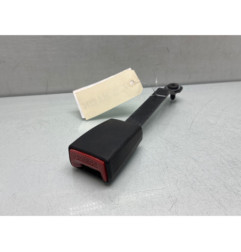 Attache ceinture avant droit RENAULT CLIO 3