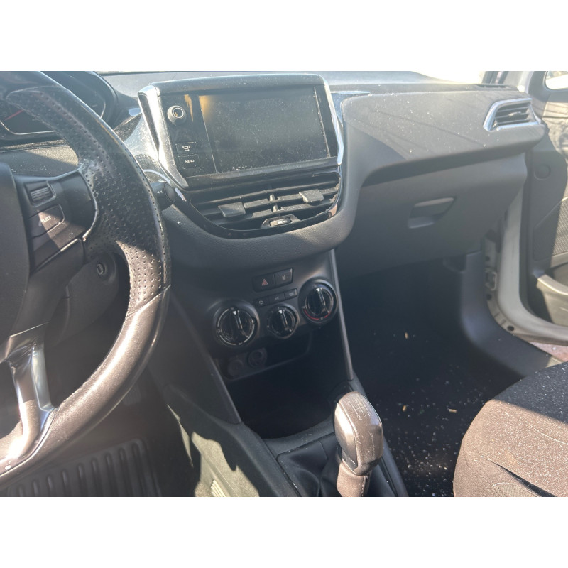 Autoradio d'origine PEUGEOT 208 1 Photo n°18