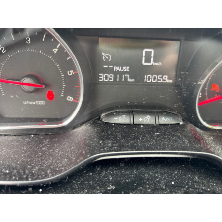 Amortisseur avant droit PEUGEOT 208 1 Photo n°1