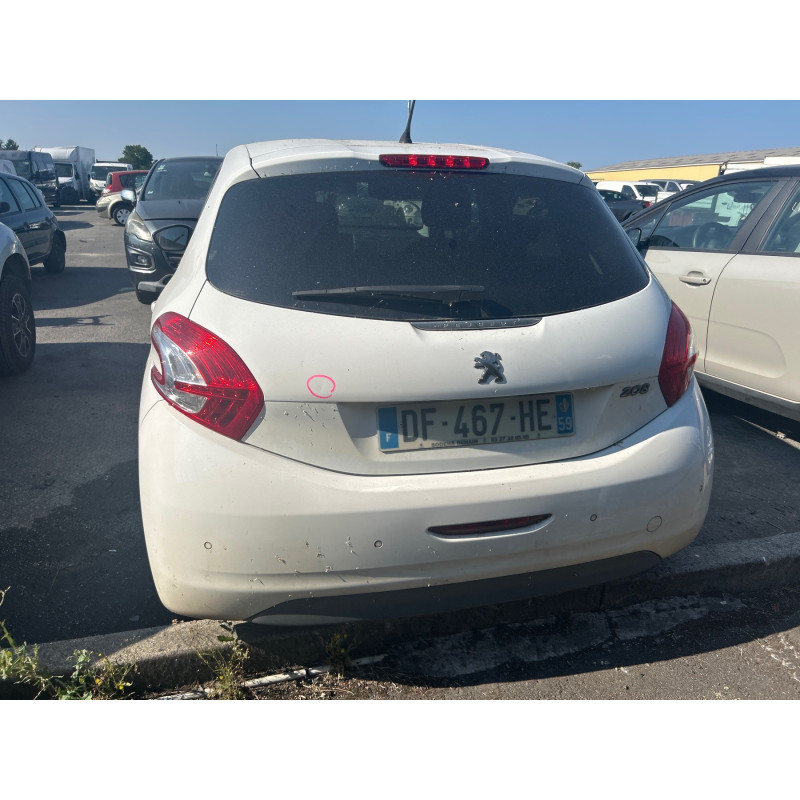 Custode avant droit (porte) PEUGEOT 208 1 Photo n°20