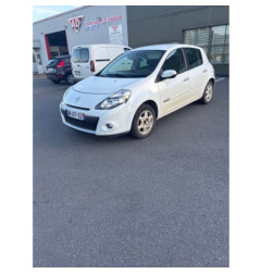 Capot RENAULT CLIO 3