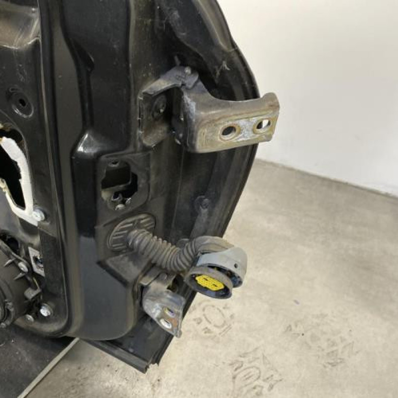 Porte avant gauche PEUGEOT 407 Photo n°6
