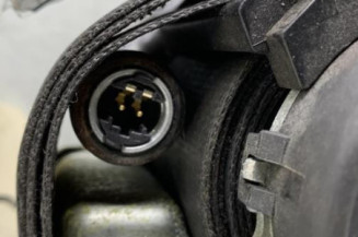 Pretensionneur de ceinture avant droit PEUGEOT 407