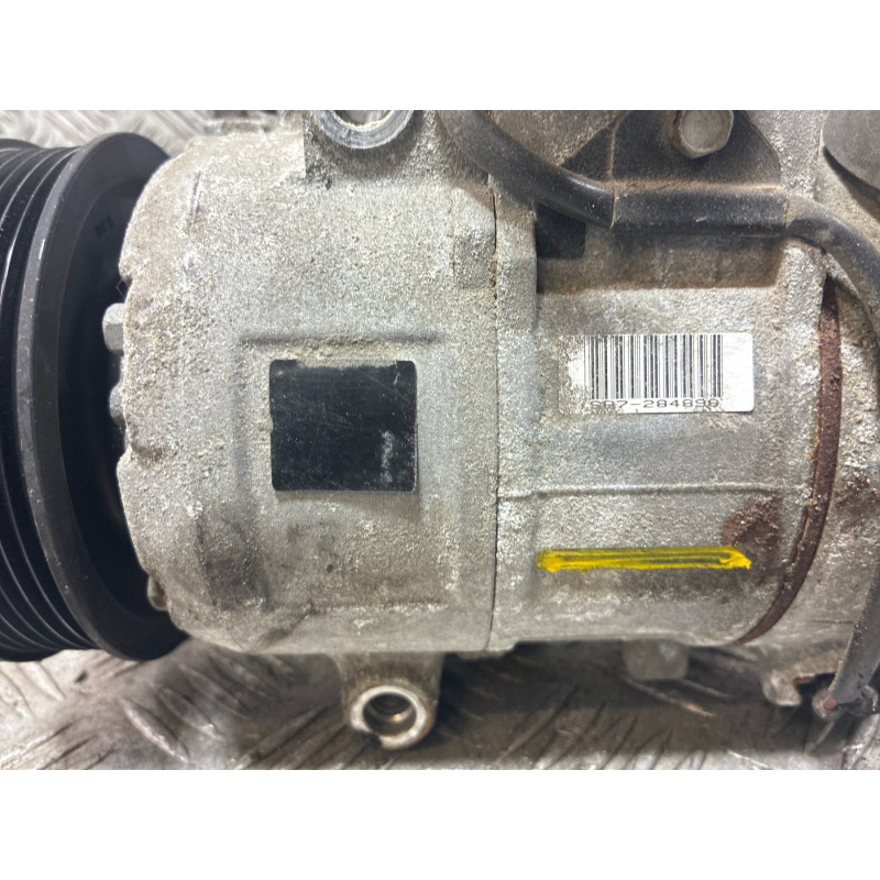 Compresseur clim VOLKSWAGEN POLO 5 Photo n°3