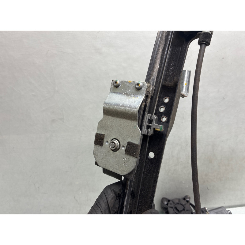 Leve vitre electrique avant gauche MINI MINI 2 R56 Photo n°6