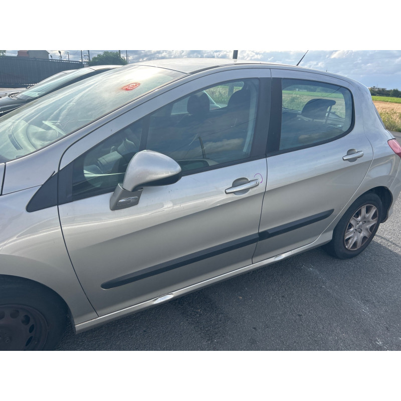 Bouchon de carburant PEUGEOT 308 1 Photo n°3
