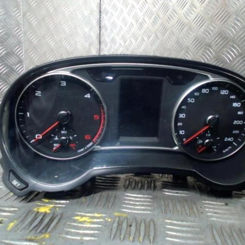 Compteur AUDI A1 1 Photo n°1