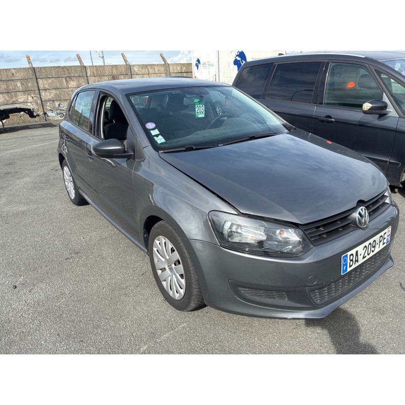 VOLKSWAGEN POLO 5 PHASE 1 1.2i - 12V Photo n°6